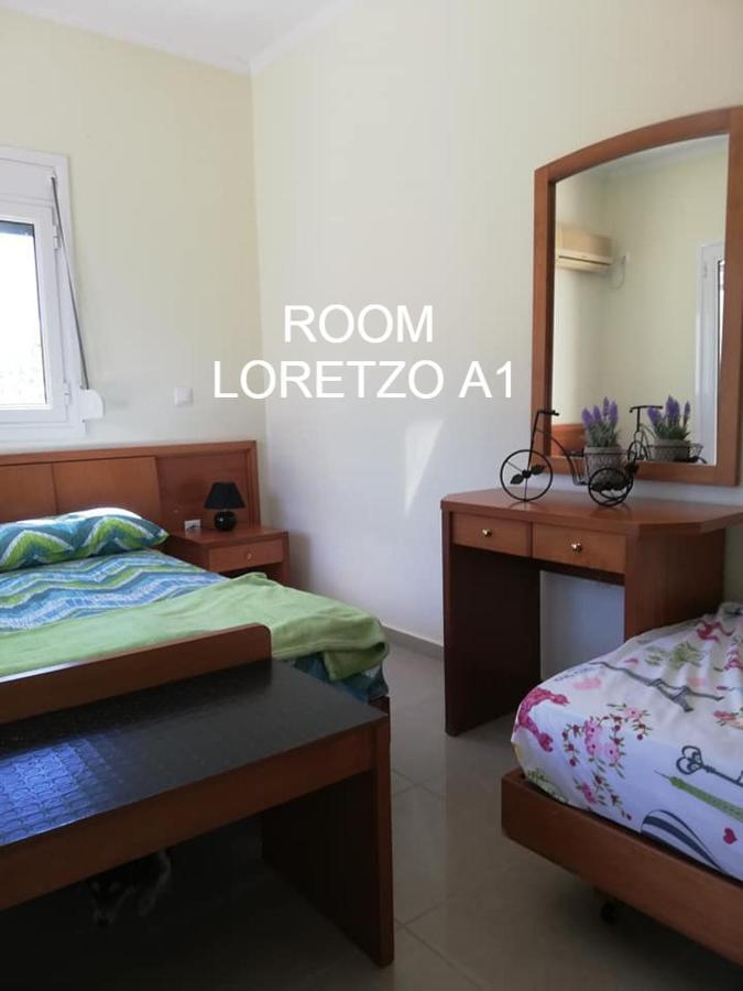 Komilion Palmos Rooms Zewnętrze zdjęcie